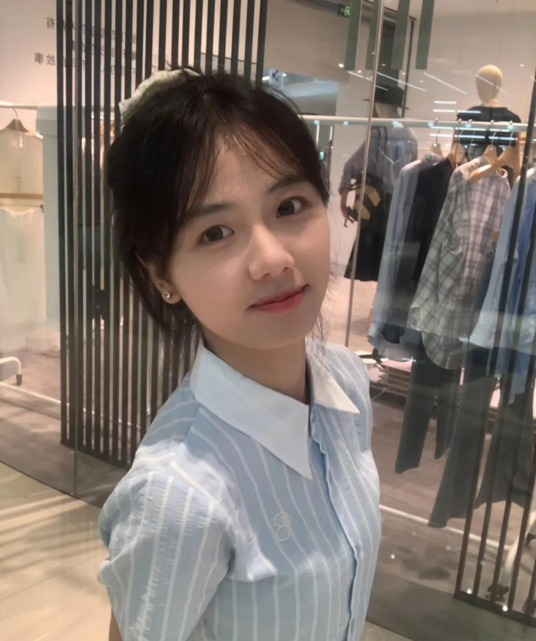 如果进店，有这样的导购跟着你，你喜欢吗
