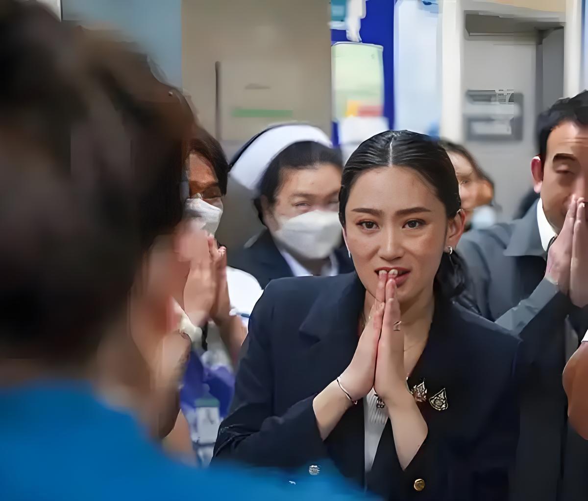 佩通坦如果恢复原职，必须要改掉她身上的四个习惯：第一、作为泰国元首，坐镇指挥