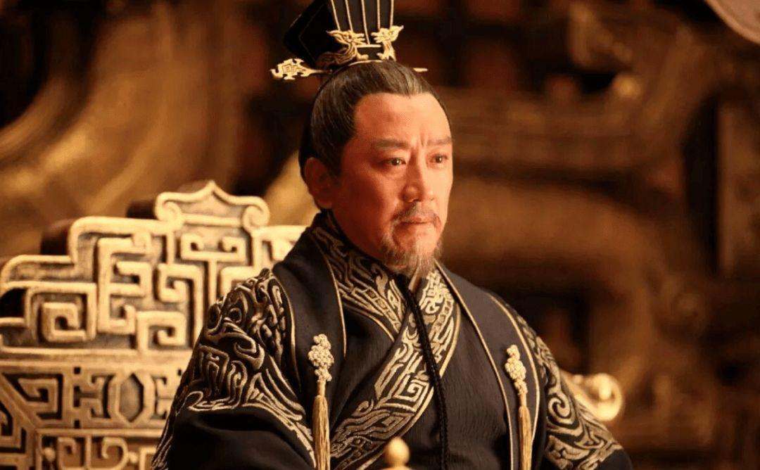 549年，86岁的梁武帝躺在床上，哀求身边的侍卫给他一些蜂蜜。几天未进食的他，口