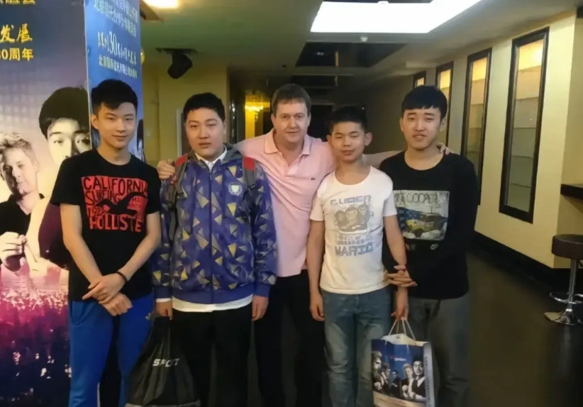 梁文博：终身禁赛李行：终身禁赛鲁宁：禁赛至2028年4月6日颜丙涛：禁赛至