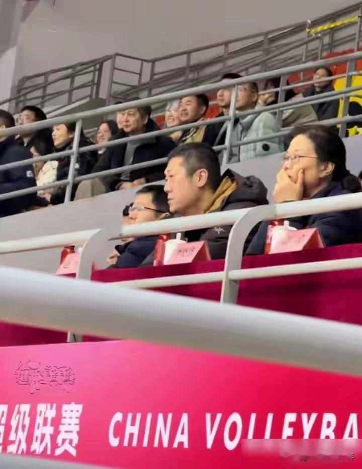 吴梦洁果然没有让赵勇失望！女子排超联赛季后赛开年第一战从意大利考察归来的中国