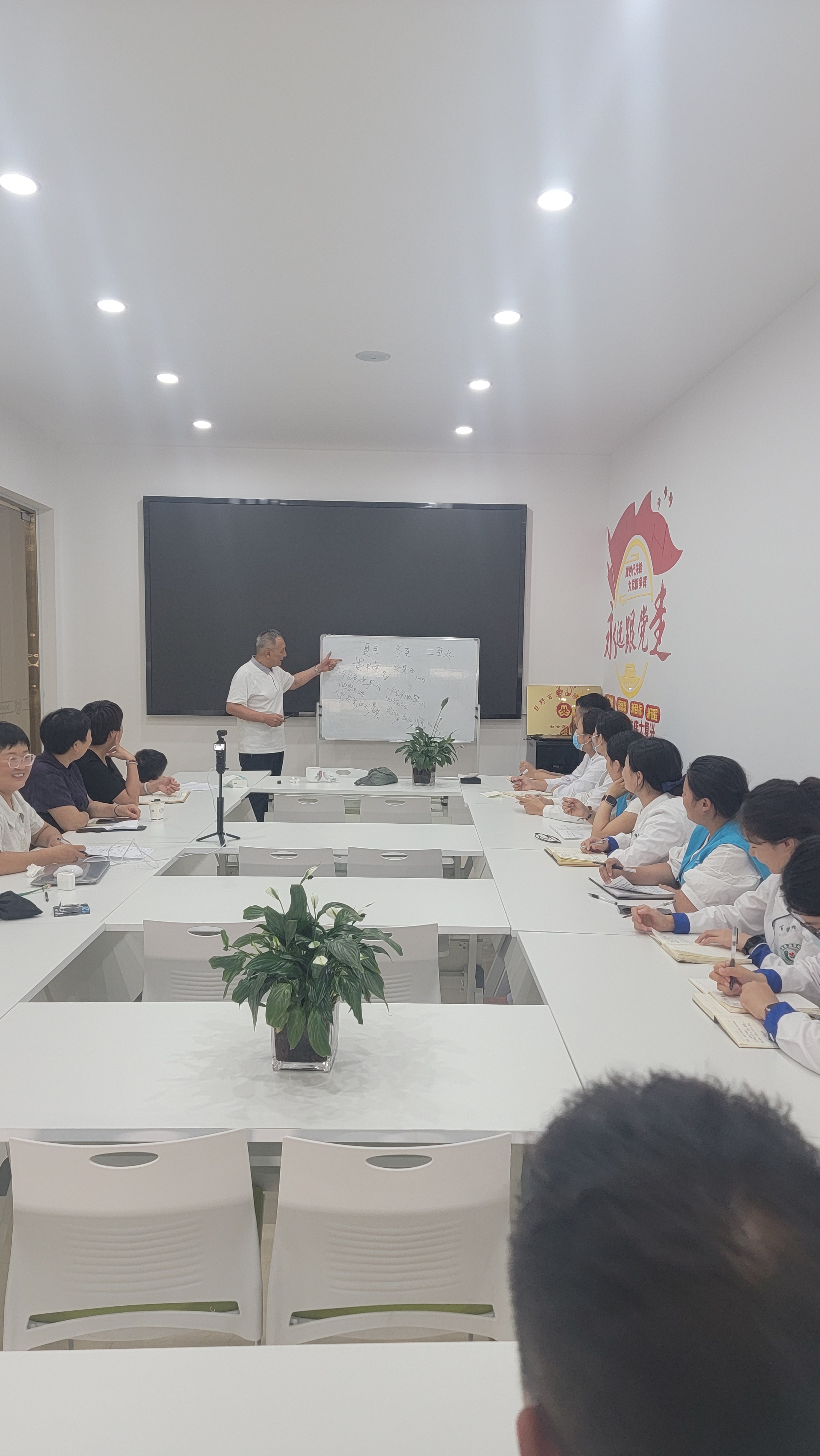 中医治疗小儿多涎症有办法多涎症，俗称“流口水”，多见于儿童，《诸病源候论》中