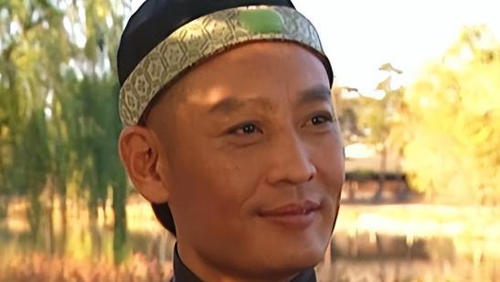 1730年，雍正将三哥胤祉全家囚禁，胤祉大发牢骚说：“我有什么罪？不就是在怡亲王