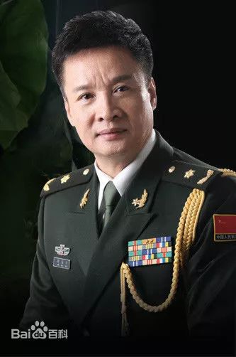 阎维文