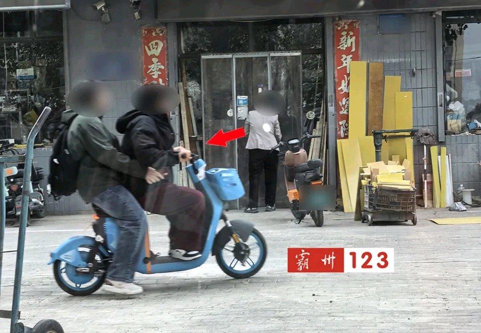 霸州最近发生的两件女子不文明行为真让人捏把汗。5月2日下午，在霸州112国道辅路