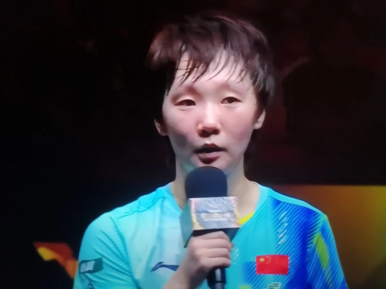 王曼昱4：0横扫佐藤瞳，夺得WTT中国大满贯女单冠军11：2，11