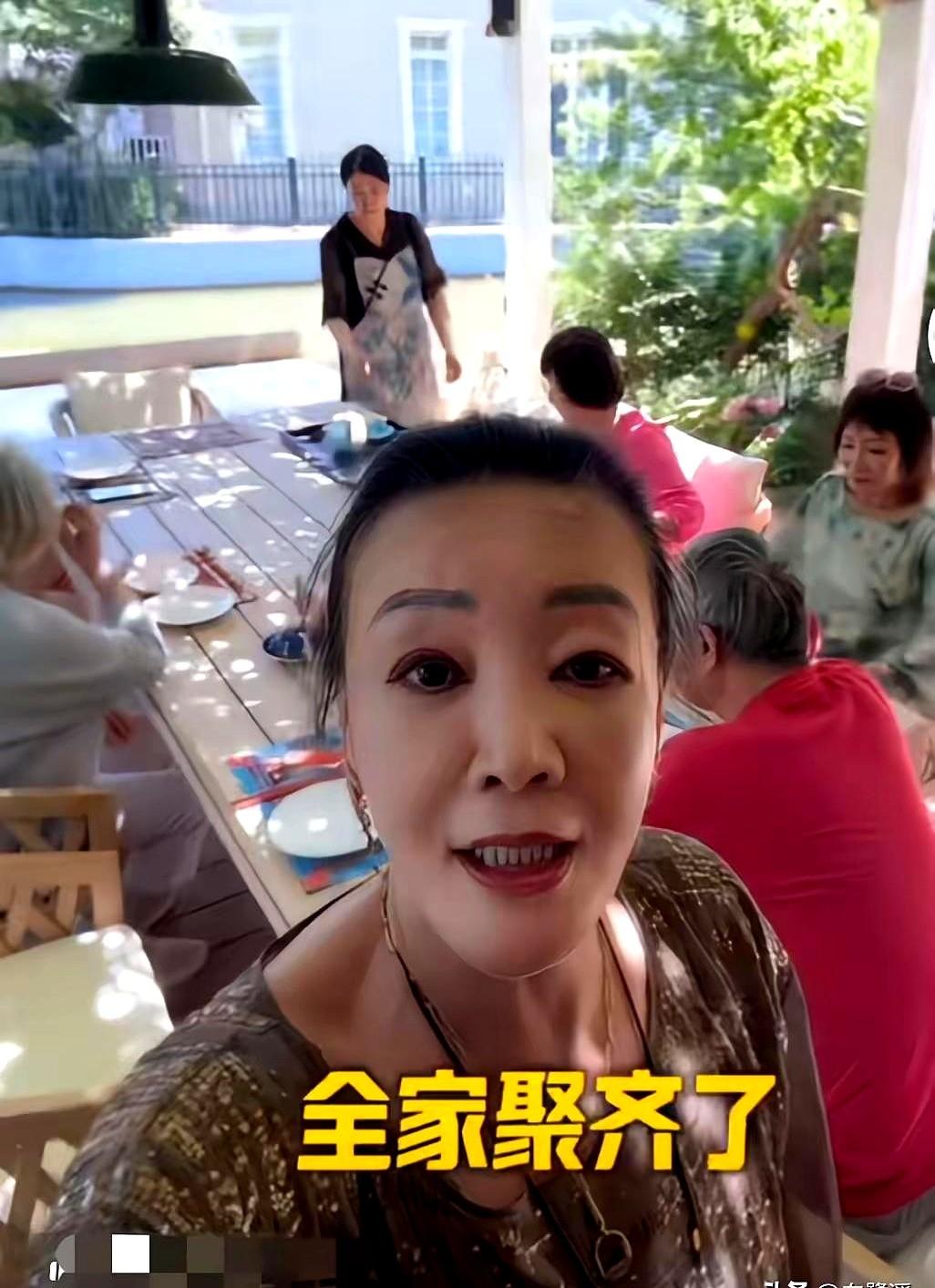 张兰的底气，终于来了！这次不是靠嘴，是实打实的人。汪小菲儿子百日宴，地点就在