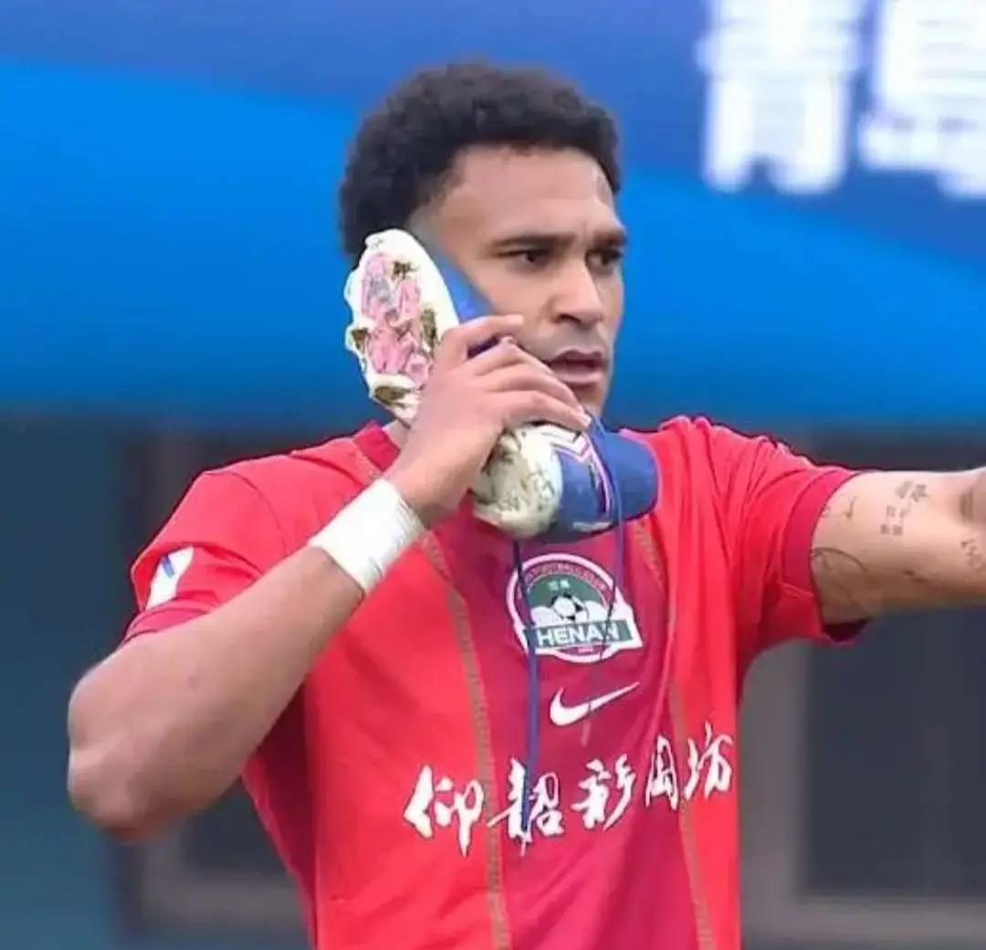 云南防线豆腐渣，河南队最擅长什么？真是拿云南米线找中原大刀了！找打。一次，两