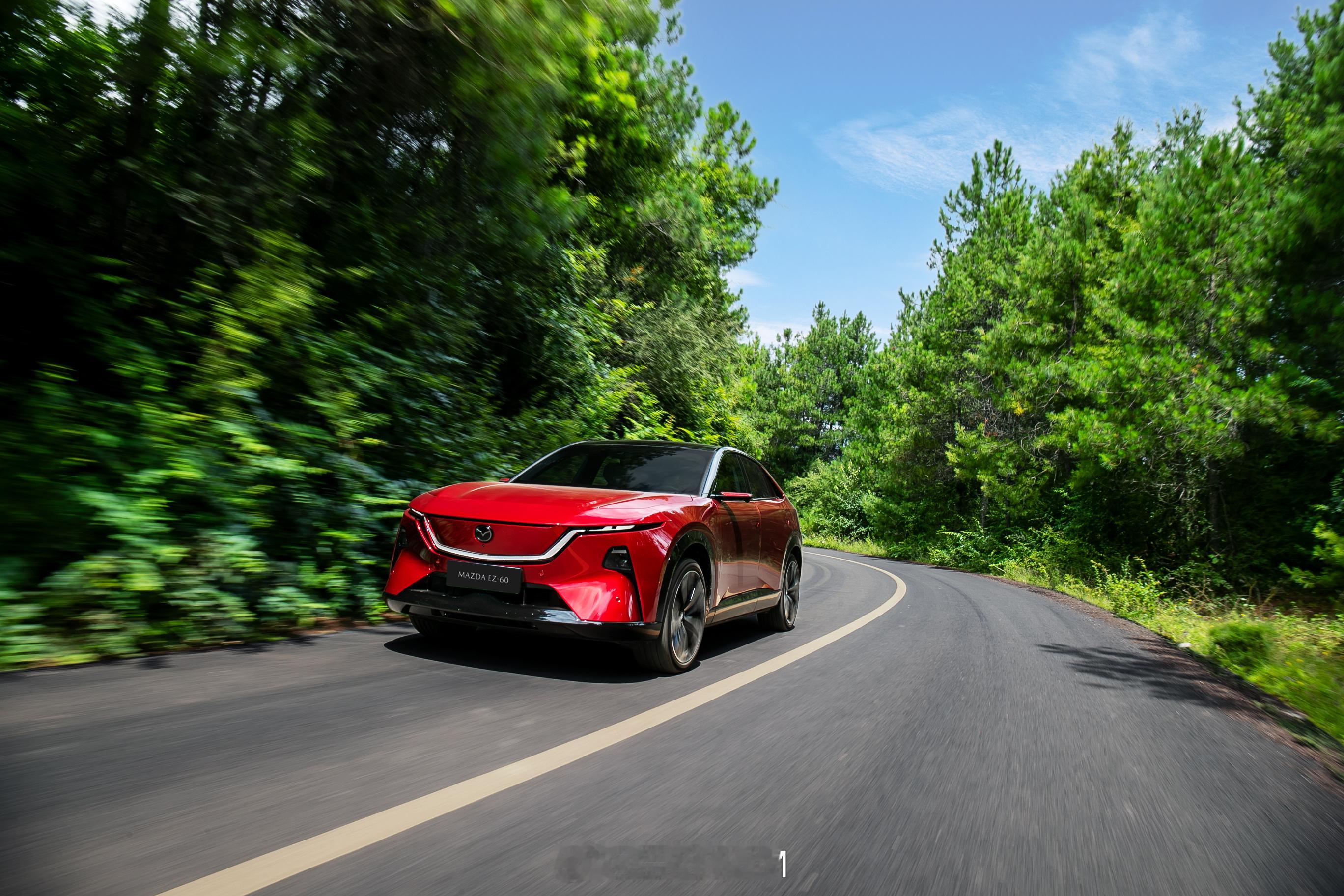 大家说马自达，首先想到的是什么？是转子不死，是魂动设计？其实真马粉还会加一个——