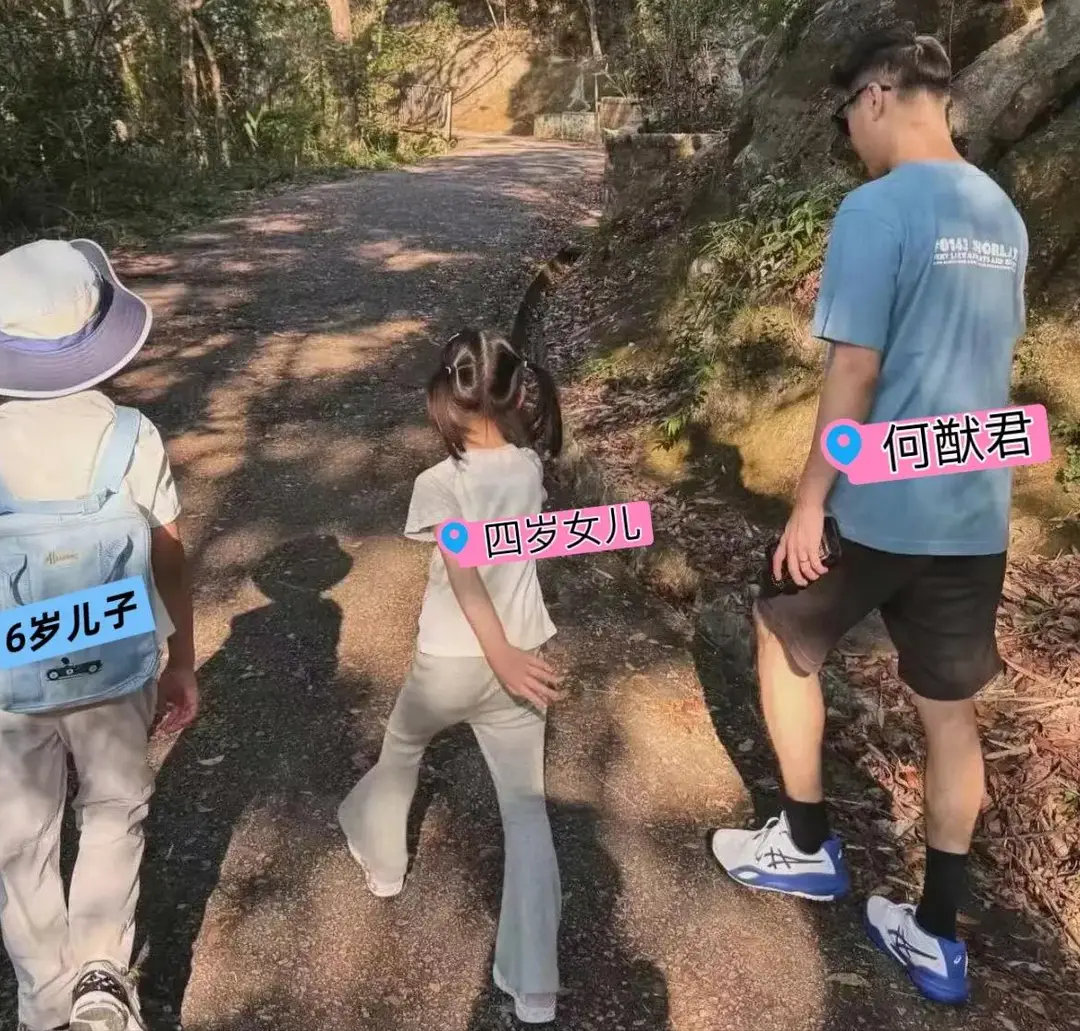 奚梦瑶一家四口去爬山，4岁女儿大长腿吸睛，完全遗传了妈妈基因​