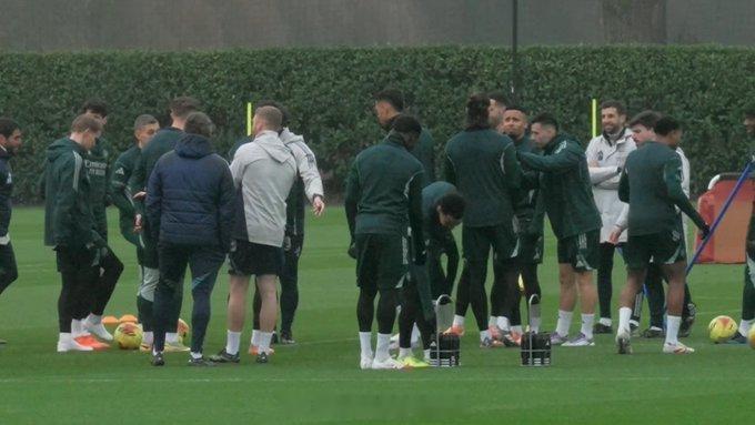 footballlondon透露，祖比门迪没有参加球队正常训练，俱乐部正在管理