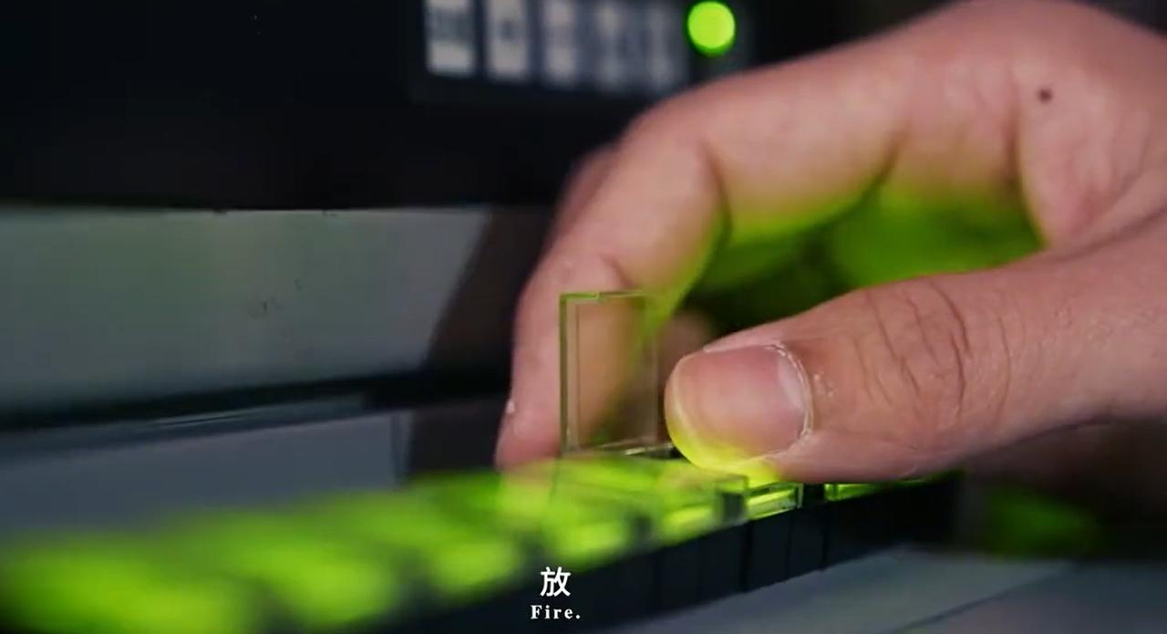 150米深度，潜射导弹？这也太牛了，而且是牛出天际了。按照某位军迷的说法