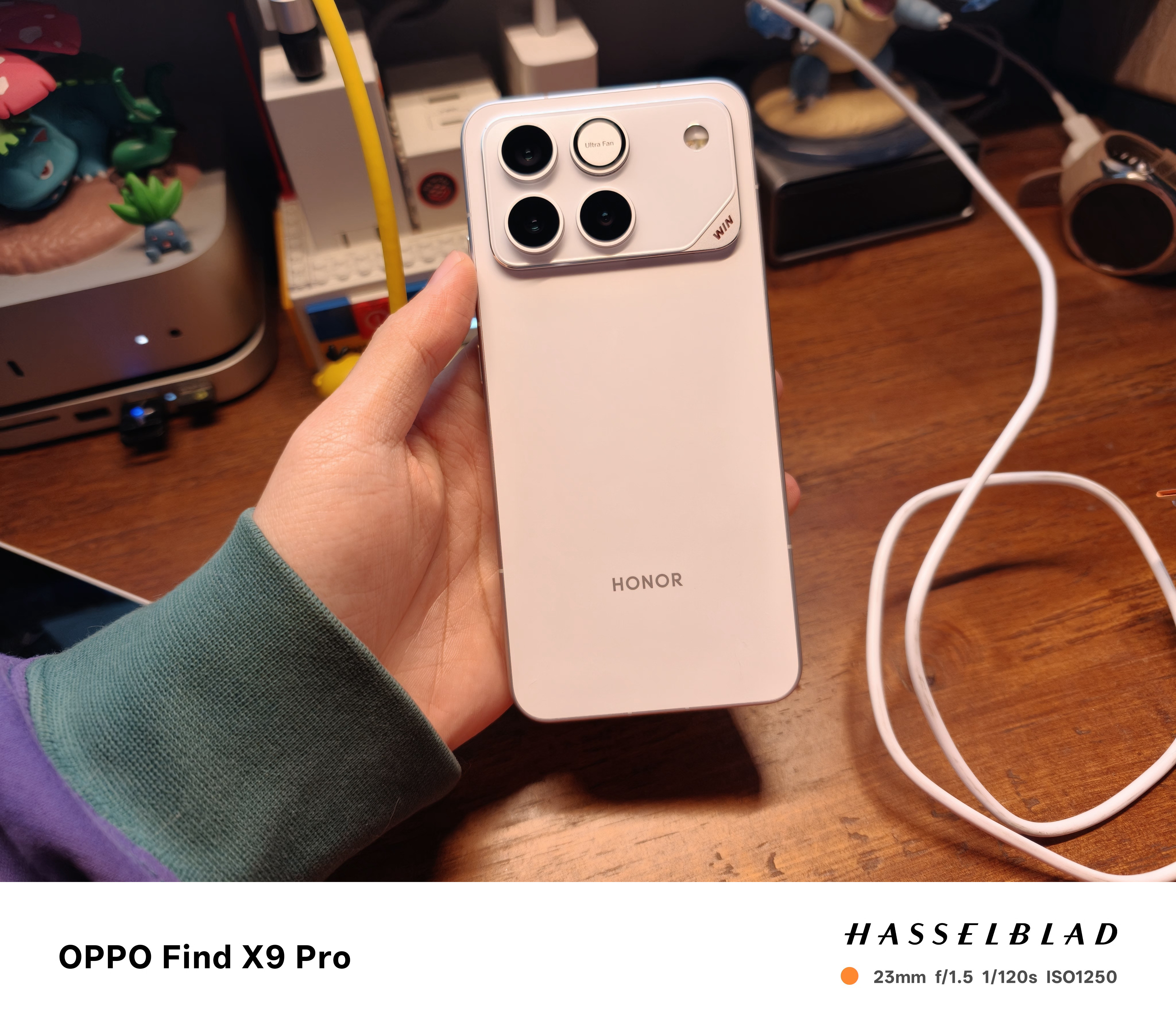 荣耀WIN到手了，这台手机的硬件相信戳中了很多很多人的痛点，充电宝级的电池容量+