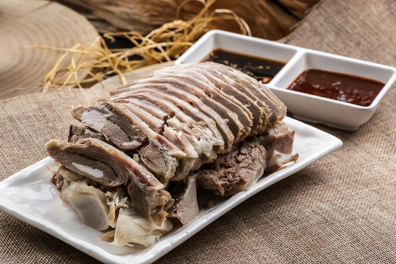 糖尿病一口羊肉不能碰？医生：不想血糖飙升，这6物管住嘴赵叔今年六十出头，查出