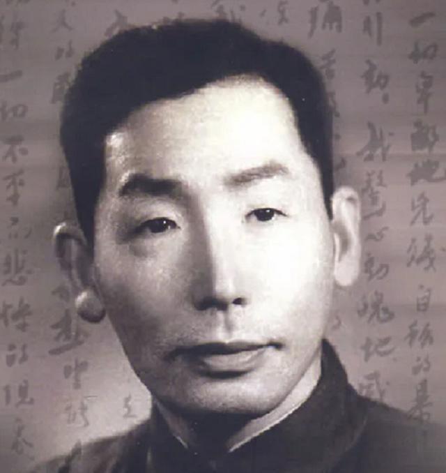 1948年冬，淮海战役的硝烟弥漫，六十万解放军对阵八十万国民党军，一场决定中国命