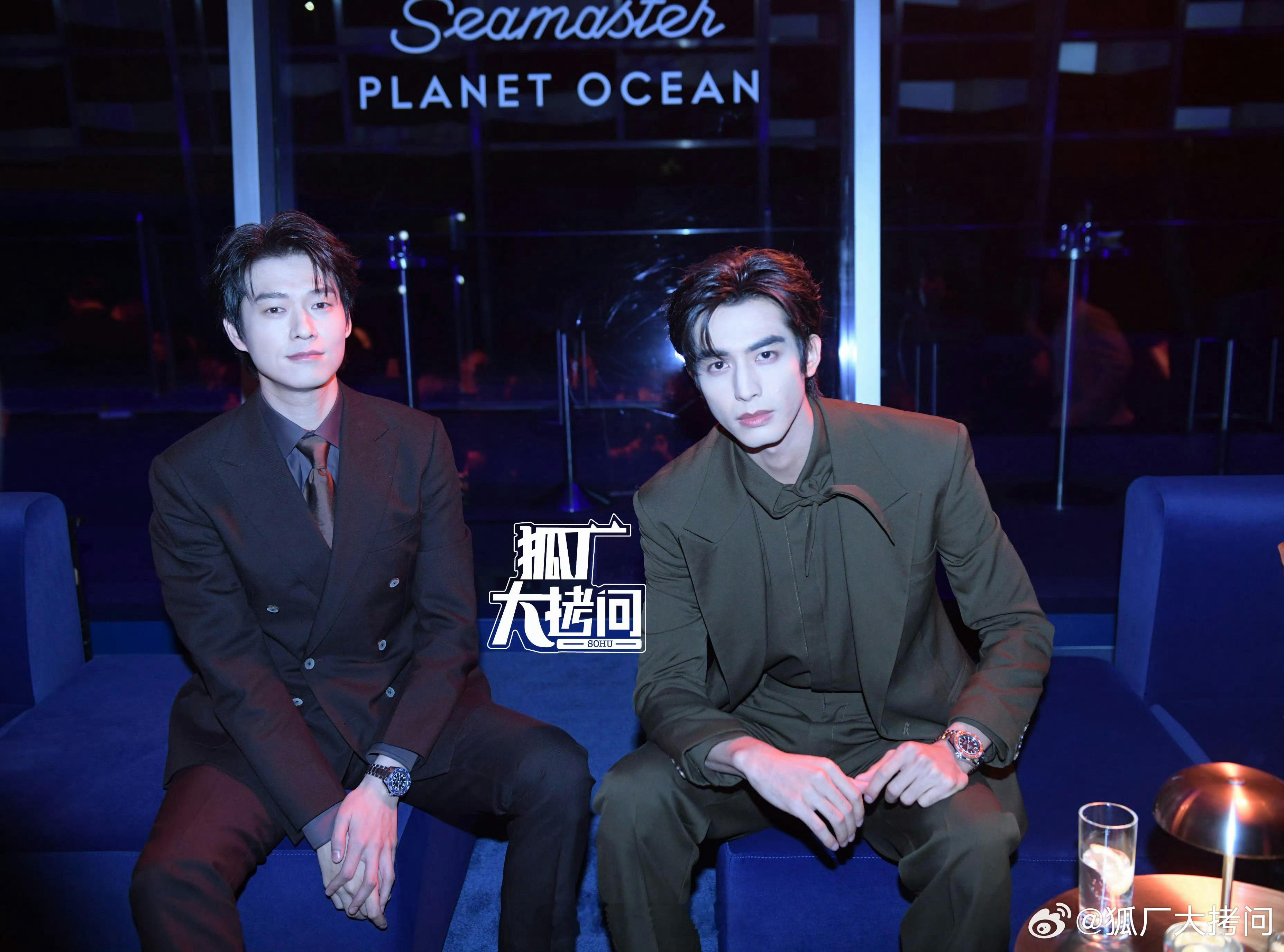 我的天，看到了两位帅哥魏大勋、宋威龙同框，对眼睛太友好了吧。