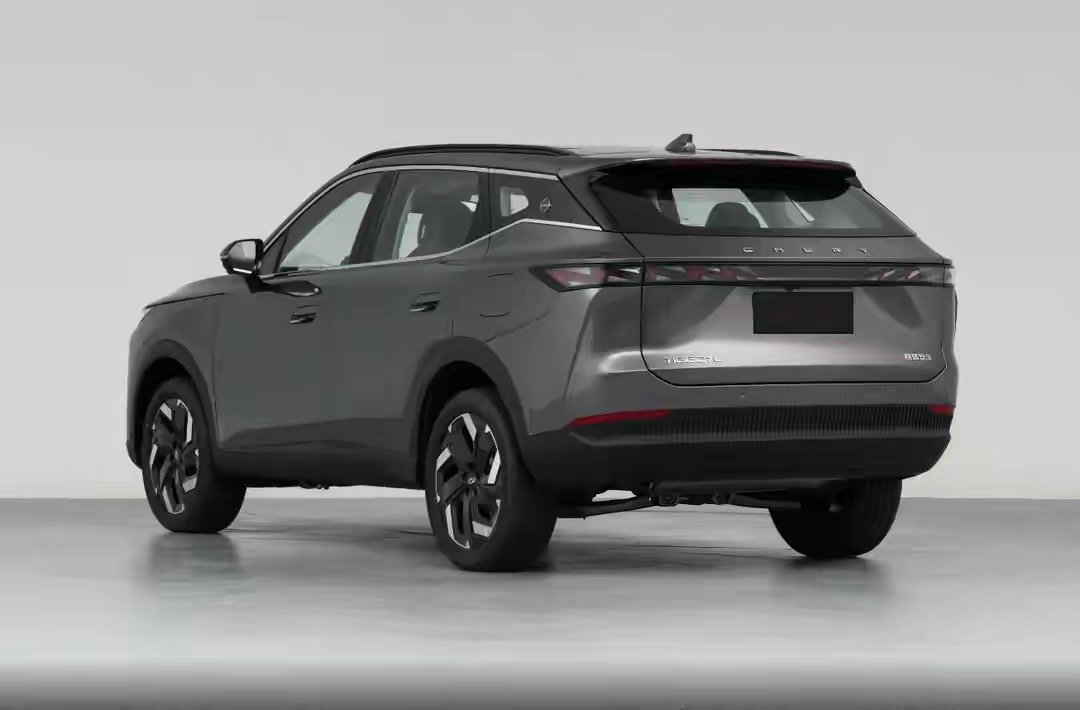 奇瑞这是把瑞虎7又“拉”了一截，定位更高的瑞虎7L实锤了，我来给大伙捋捋看点：