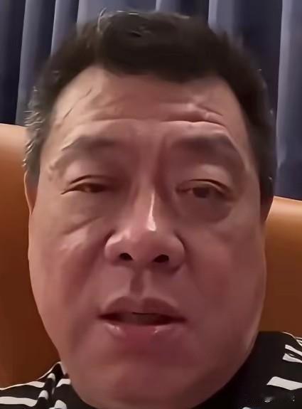 孙老师终于发视频报平安了本来大家揪着的心刚放下可视频里的画面又让不少人跟着