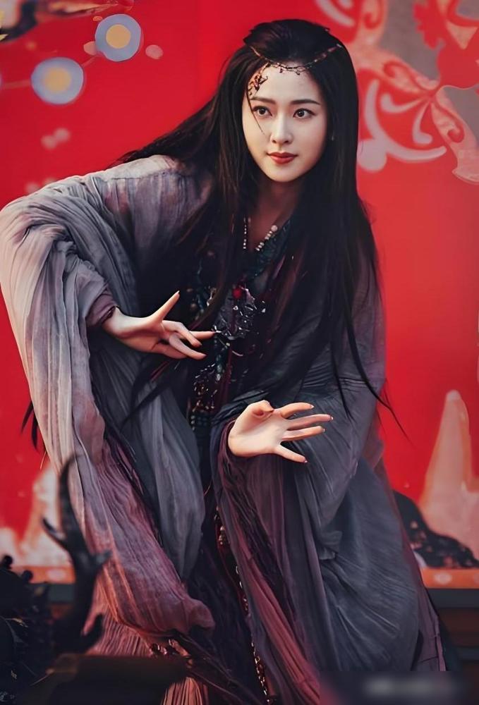 电视剧《唐诡奇谭》，比以往几部都要好看，可唯独有一个地方叫人看了觉得不够过瘾，那