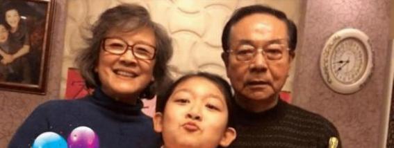 2012年，邓婕到宋春丽家串门，看到宋春丽和老公孙维熙清冷的生活，真诚的对宋春丽