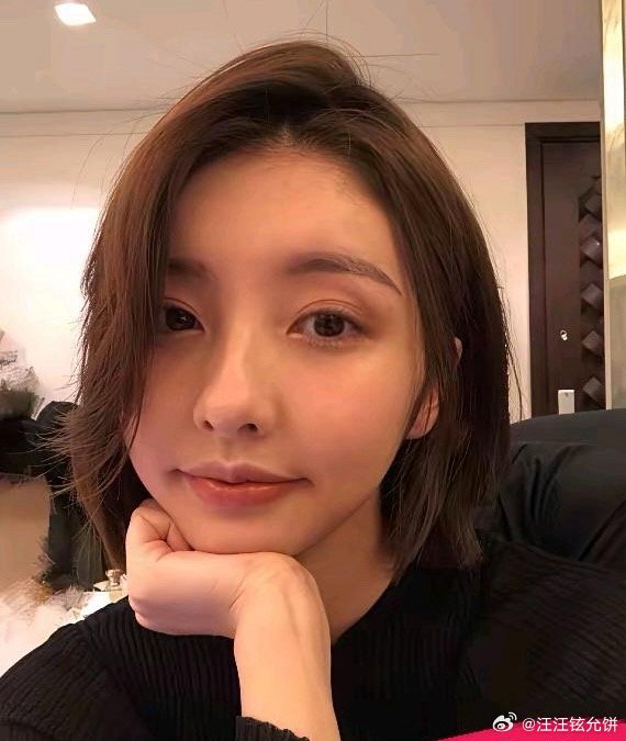 王思聪那么多女友，唯独北京舞蹈学院的豆得儿，被说是真爱。