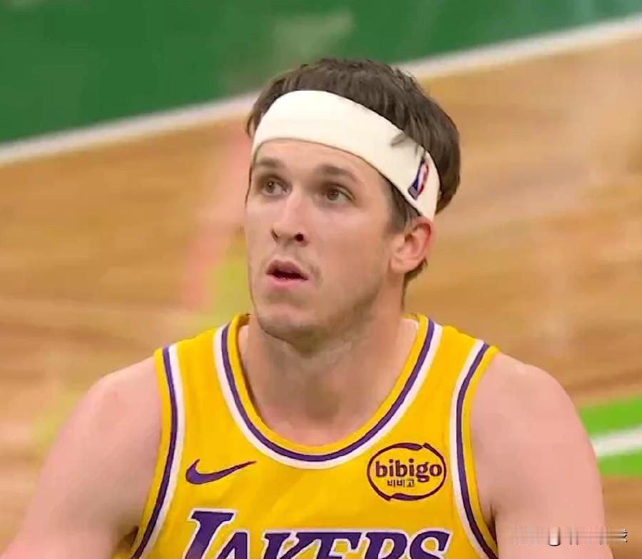 截止目前！！！本赛季单场得分上50+的球员出手次数和命中率！！！约基奇：56分