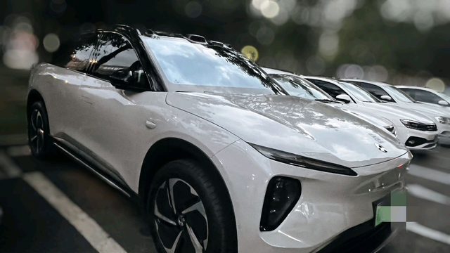 提车心路历程提车两月ES6畅行5000公里，用车体验原以为双电机能耗会让人头