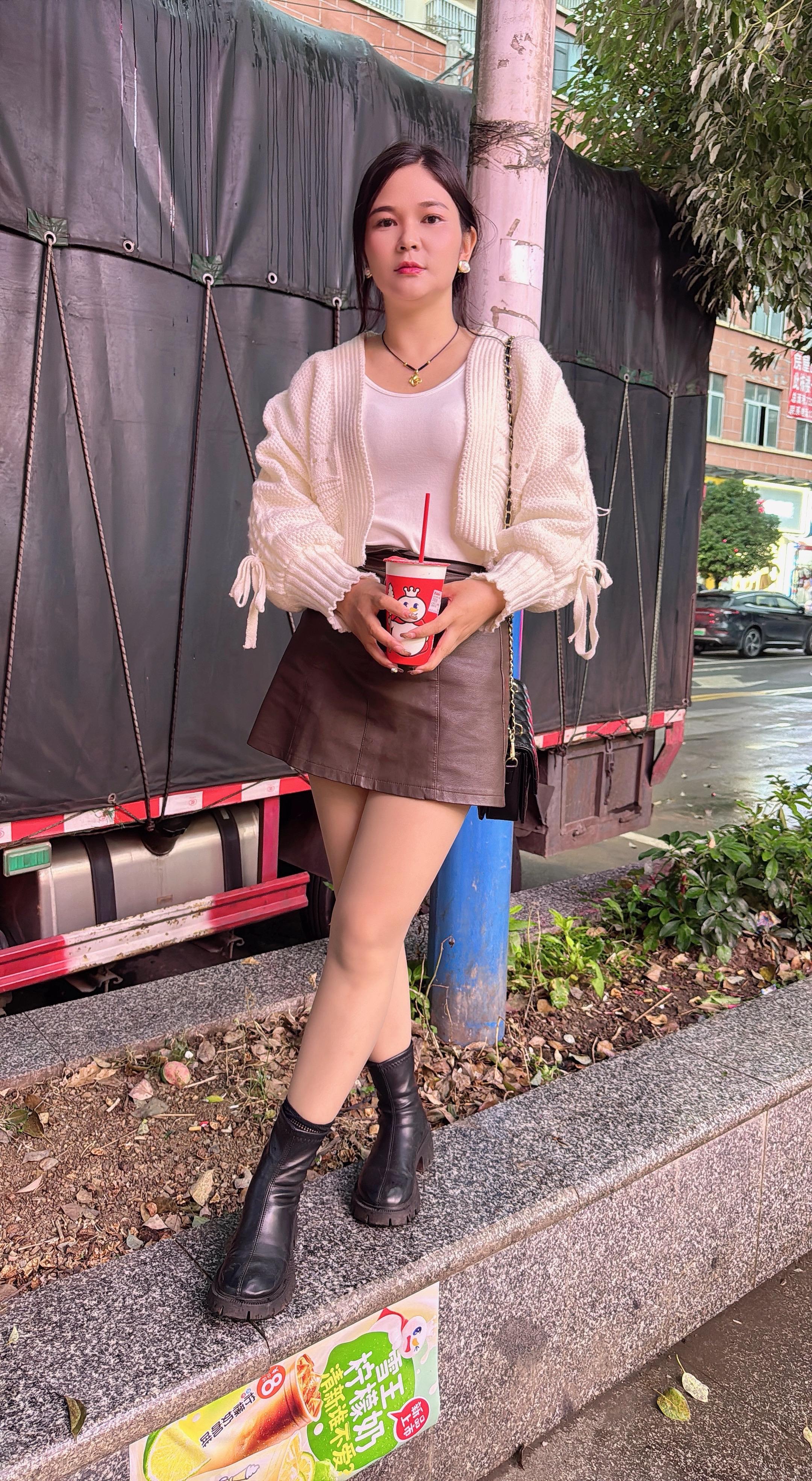 如果男人没有经济来源   就算人品在好    在顾家在能干   在别人...