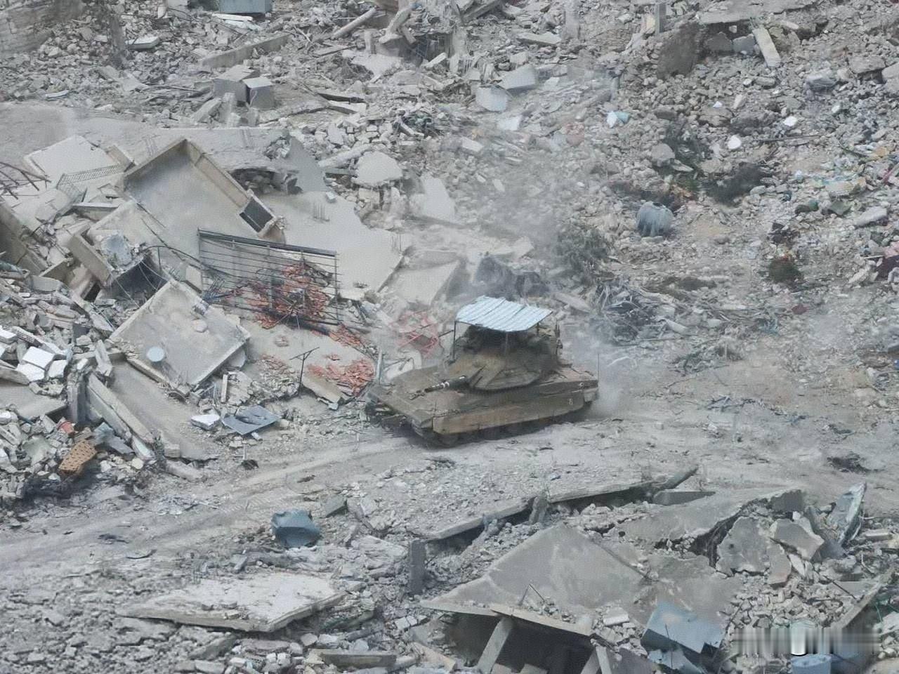 梅卡瓦接连战损：以军战术与防护未能跟上战场变化以军在黎巴嫩境内对新的作战环