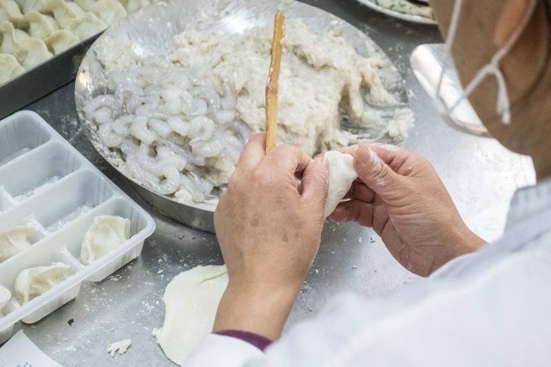 家人们！逛超市买速冻饺子被当成预制菜？吃开袋即食的鸡胸肉担心有防腐剂？2026年
