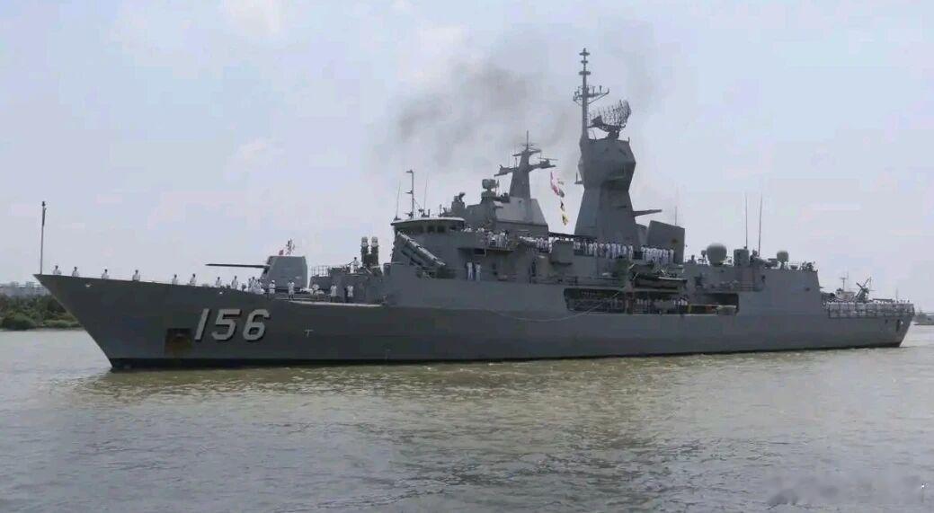 大年初四，中澳台海突生对峙，澳军很崩溃！除夕晚上，写了一篇题目为：《除夕夜，中国