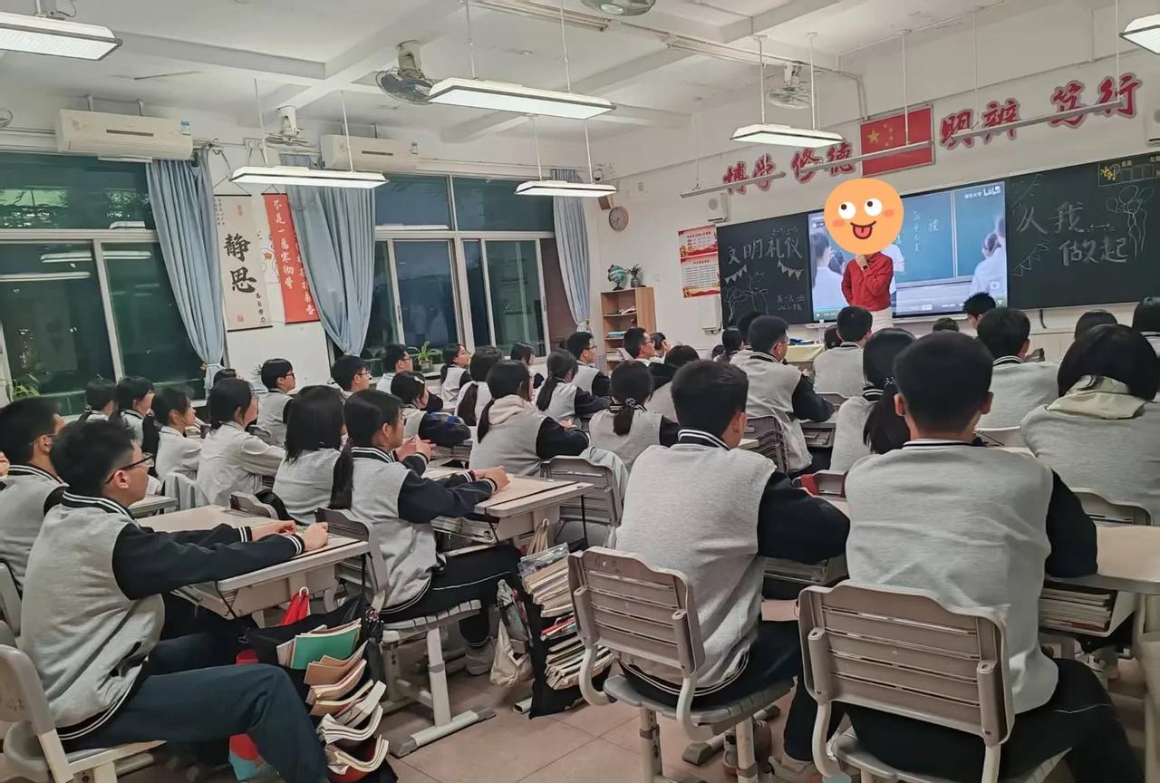 祖宗十八代都没有参加过高考闺女是第一个见过国家机密文件的人分数不重要重要的