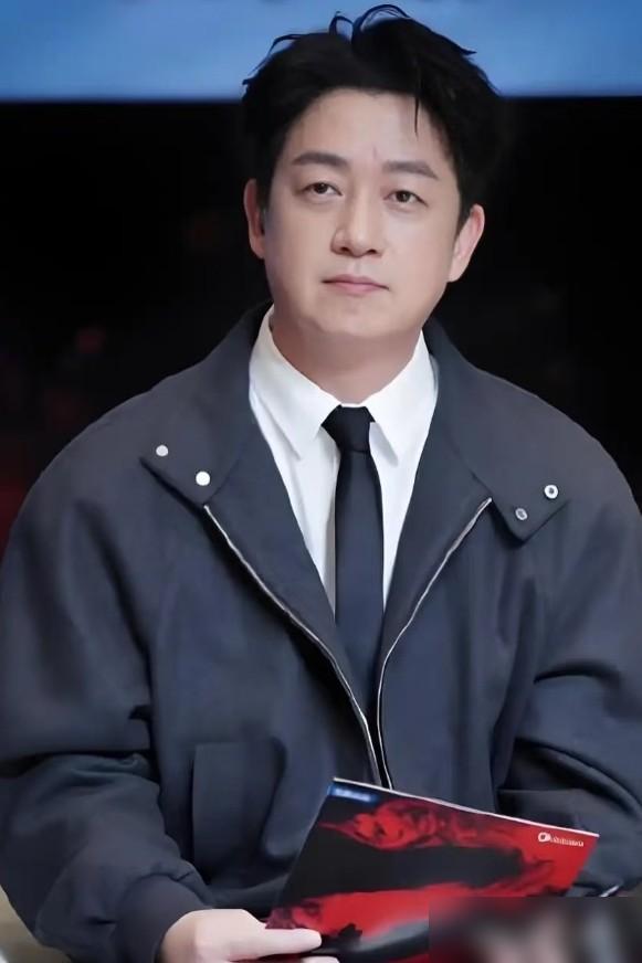 潘粤明当众谢董洁！当年骂他嗜赌出轨的前妻，现在成了育儿盟友2023年顶顶14