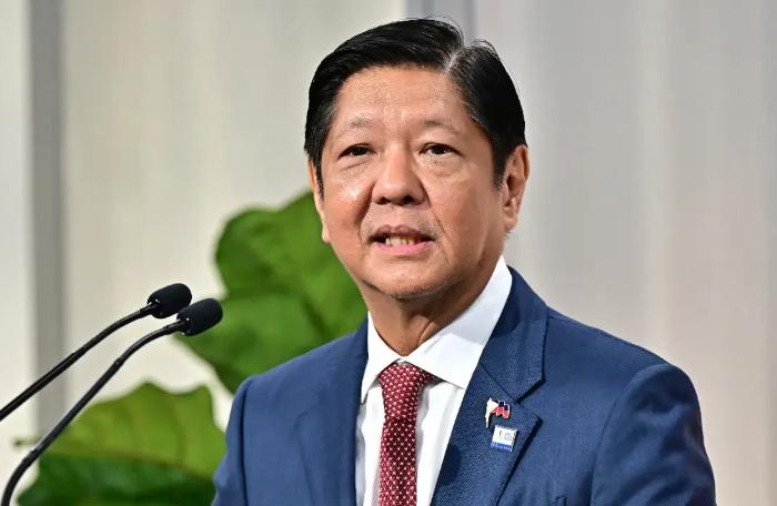 所有人都等着中国在南海跟菲律宾硬碰硬，结果北京出了一张谁都没想到的牌——26