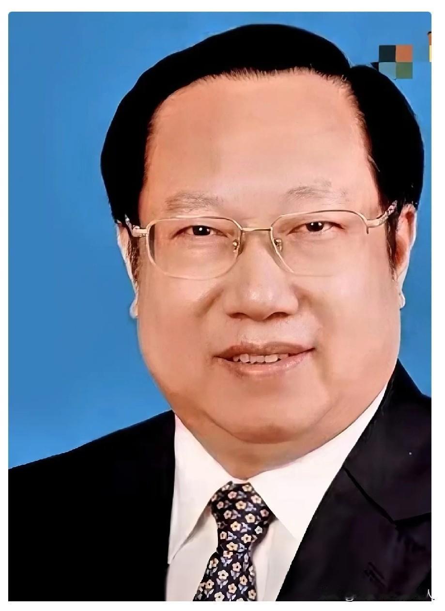 5月17日的一纸通报，估计又把不少刚办完退休宴的人，吓得连夜清点家底。66岁