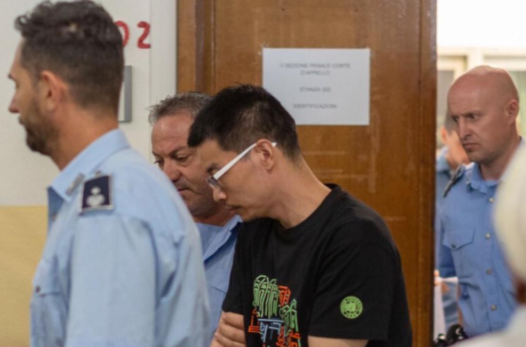 美西方敢扣押我们的人，我们也可以！7月17日，联合早报报道：富国银行美籍华裔高管