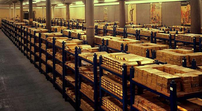 【柬埔寨将成首批在华储存黄金国家之一，“还有他国在评估”】多国考虑在中国储备黄金