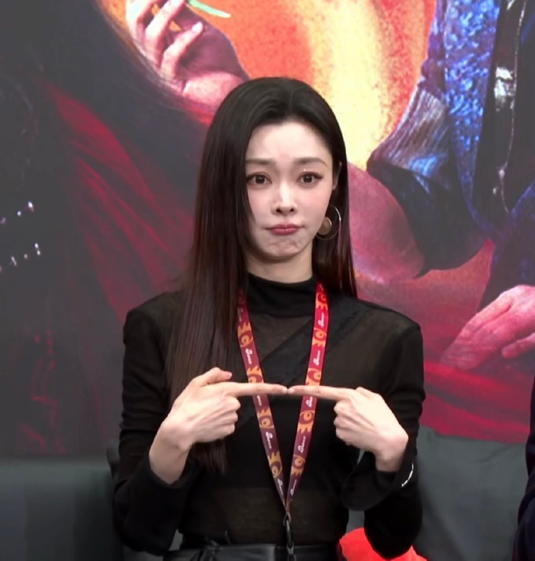 宋轶御姐黑长直宋轶真的又甜又御啊，谁不喜欢多变的姐姐啊😖😖​​​