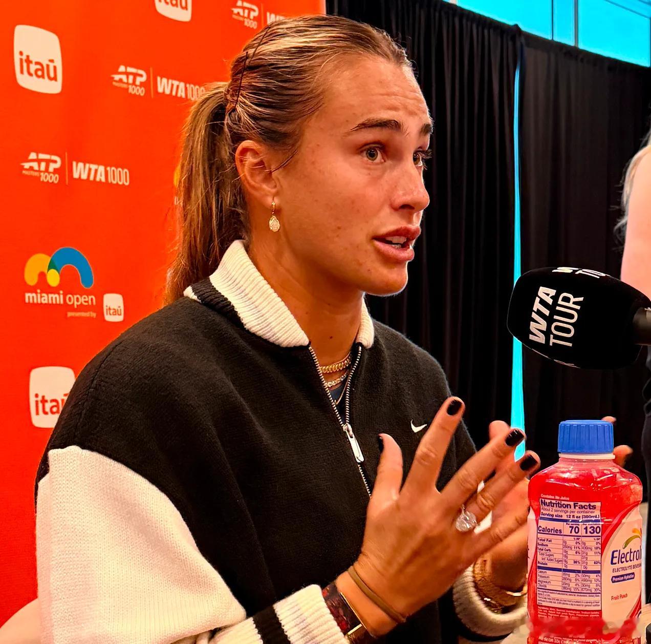 哇！萨巴伦卡猛烈抨击迪拜1000赛赛事总监SalahTahlak上个月就她从其