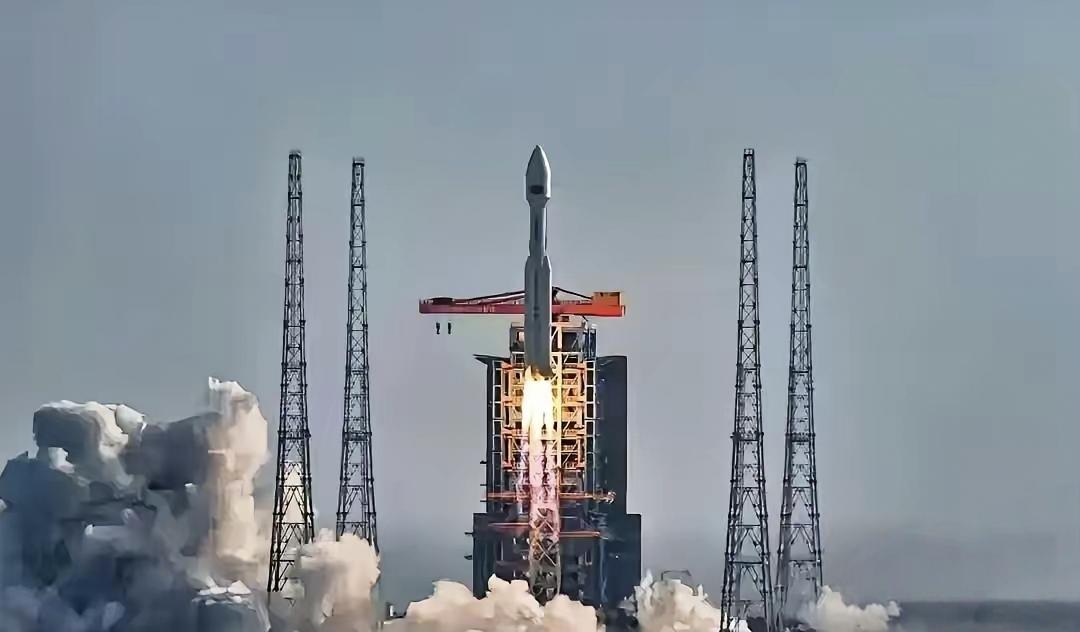 发射成功！厉害了，我的国！​​12月6日，蓝箭航天披露朱雀三号火箭一子级回收