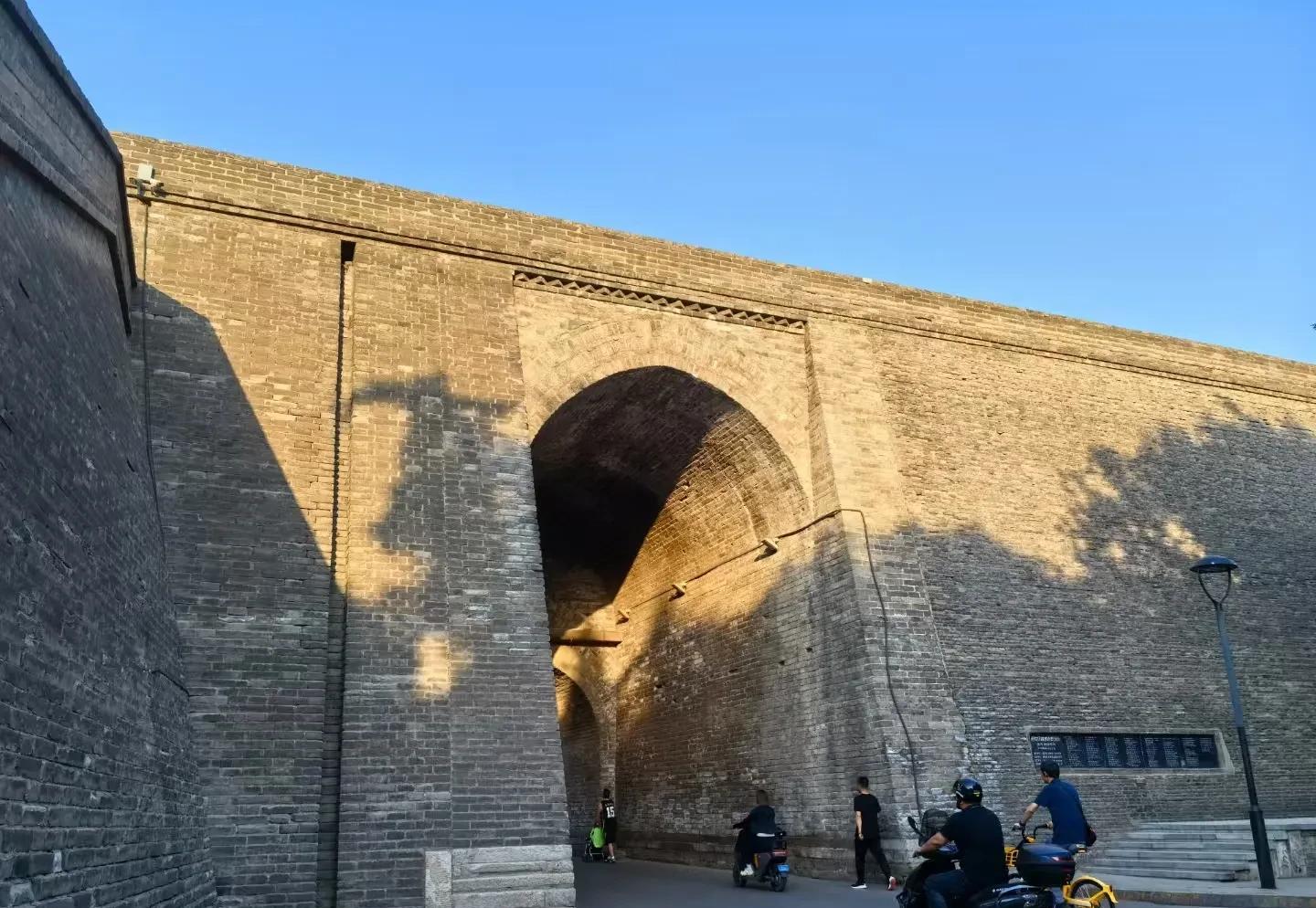陕西真是个神奇的地方，各个城市都有自己的历史名人！这并非夸大其词，细数陕西的