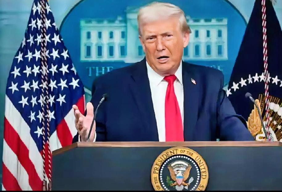 最近五角大楼偷偷挂出一份黑名单，不到一小时就慌忙删掉，震惊全球；紧接着，日本首相