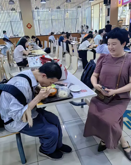 这就是丈母娘看女婿吗？