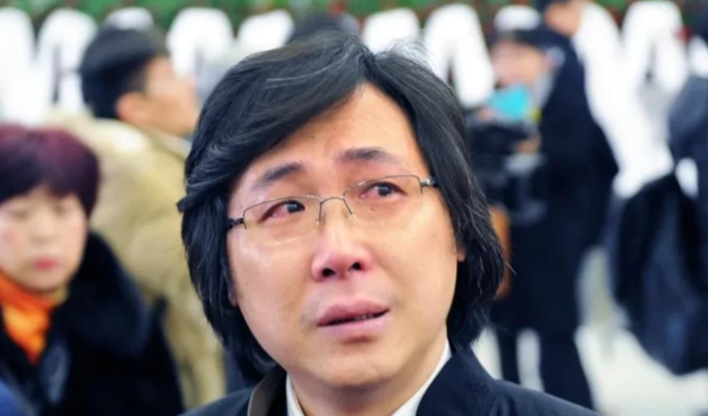 一天，廖昌永对妻子说：“我老娘70多了，还有糖尿病，我想把她接过来一起住