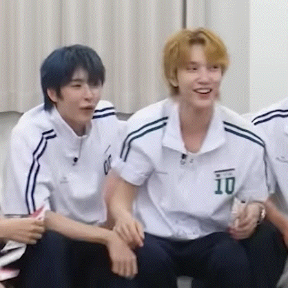 Daniel🦁replyhighschool托管所偶尔会给小宠物拍摄美美