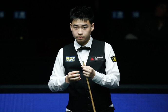 五名中国球员入围英锦赛种子资格!2025斯诺克国际锦标赛已经落下帷幕，吴宜泽夺