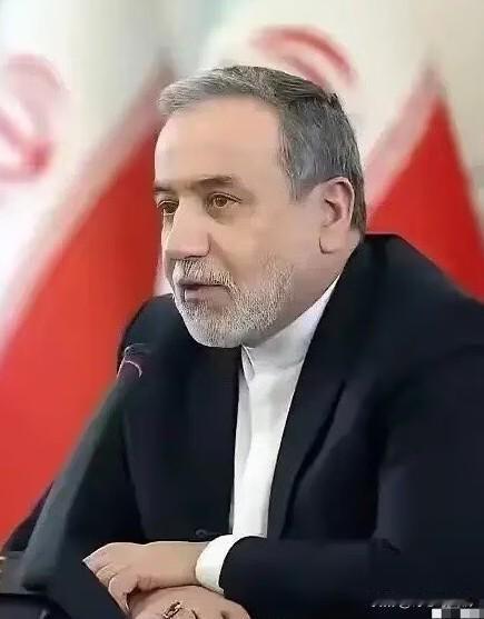 伊朗传来新消息！4月22日凌晨最新消息，伊朗直接放了美国鸽子，原定今天在巴基斯