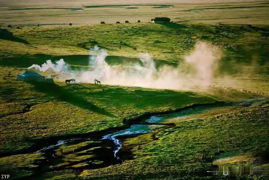 真正聪明的人，都有一种高级分寸感真正聪明的人，都有一种分寸感。别人炫耀，他