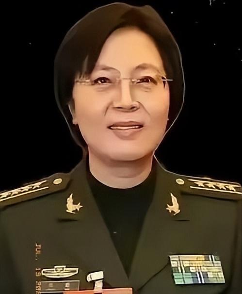 7月16日国务院的一纸任免，让不少人悬着的心彻底踏实了。 58岁的陈薇，深耕