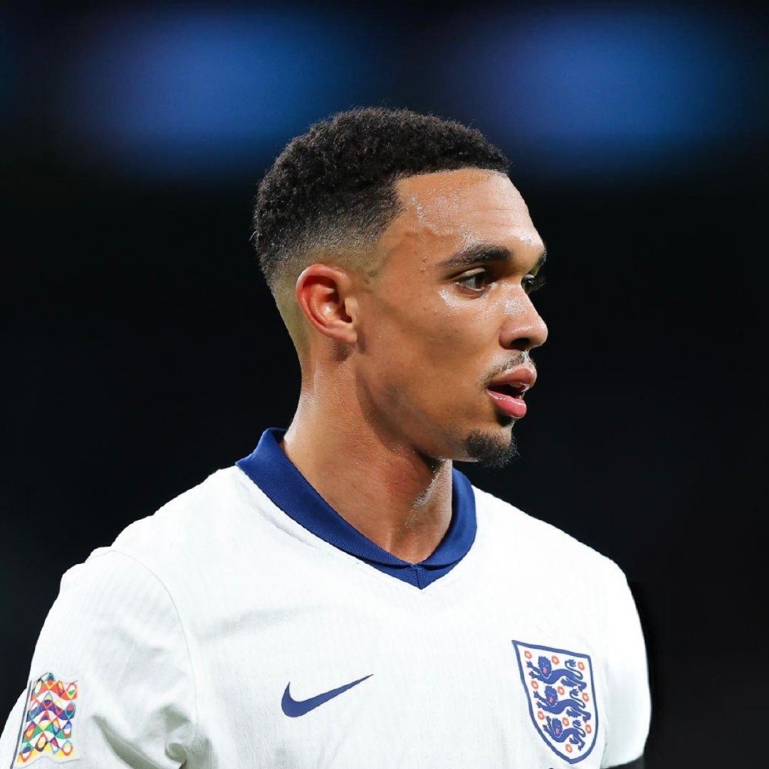 杰拉德：“图赫尔把特伦特排除在大名单之外，这让我非常惊讶。特伦特是英格兰最好的3